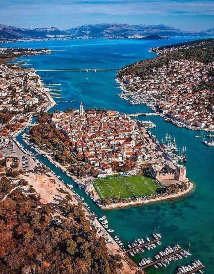 Bridgeview Apartment Trogir Eksteriør bilde